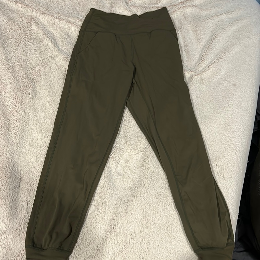 Colorfulkoala army green joggers size small